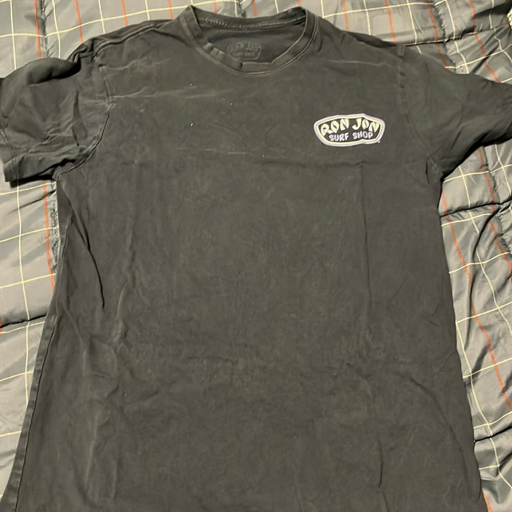 Ron Jon Navy T Shirt
Size M